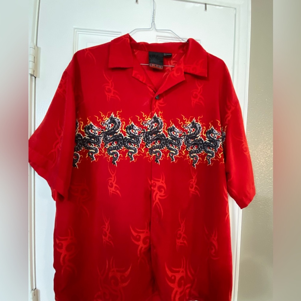 Men’s XL Button-down casual shirt